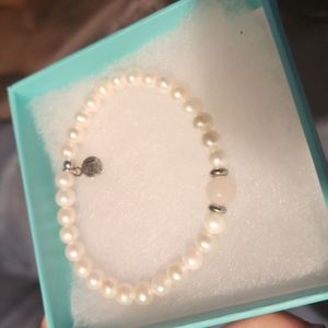 T. Jazelle define yourself Bracelet